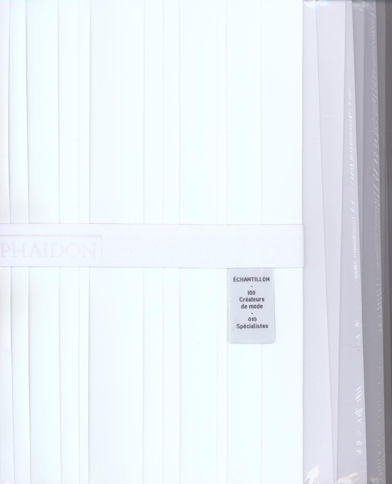 ECHANTILLON COUPURES DE MODE CONTEMPORAINE - 100 CREATEURS DE MODE, 010 SPECIALISTES