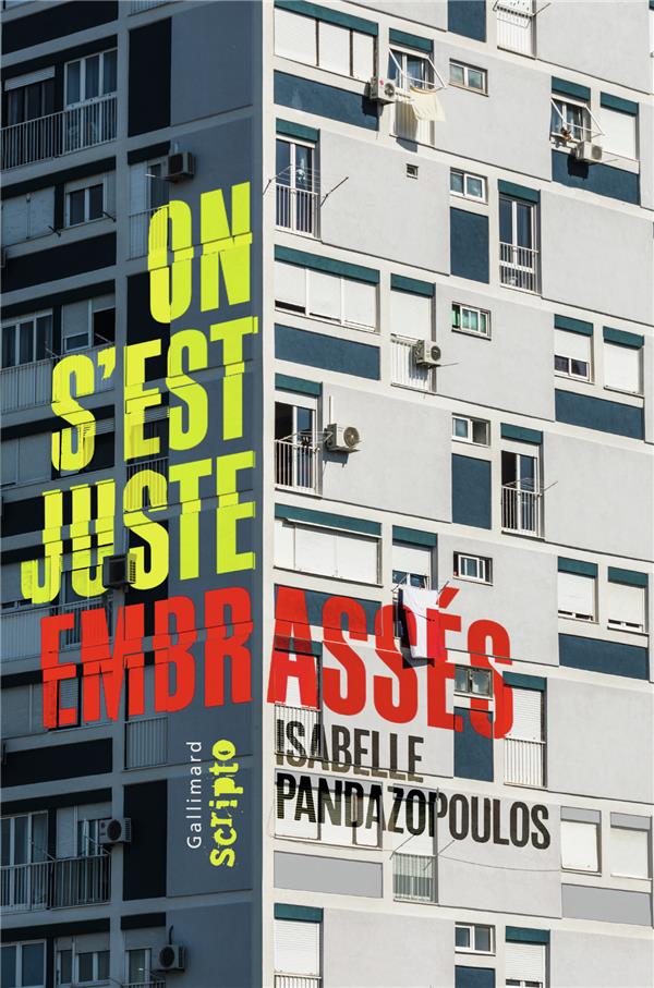 ON S'EST JUSTE EMBRASSES