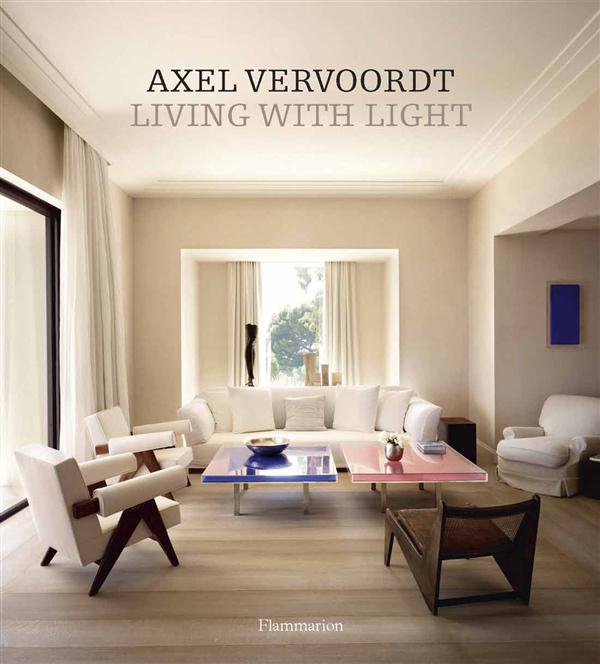 LIVING WITH LIGHT - ILLUSTRATIONS, COULEUR