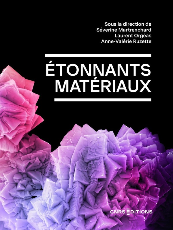 ETONNANTS MATERIAUX