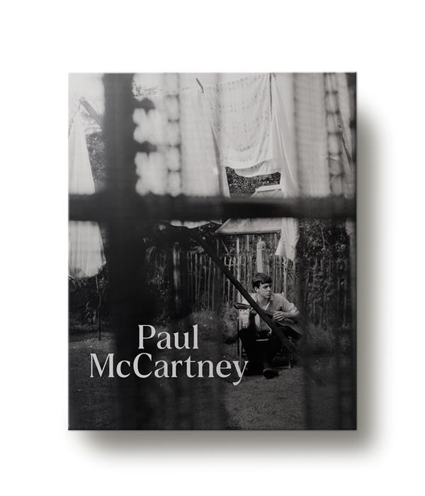 couverture du livre PAUL MCCARTNEY - PAROLES ET SOUVENIRS DE 1956 A AUJOURD'HUI