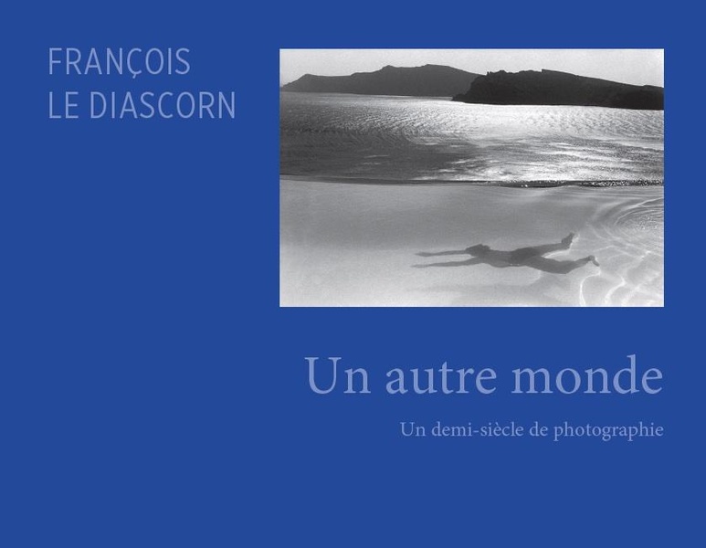 UN AUTRE MONDE