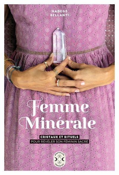 FEMME MINERALE