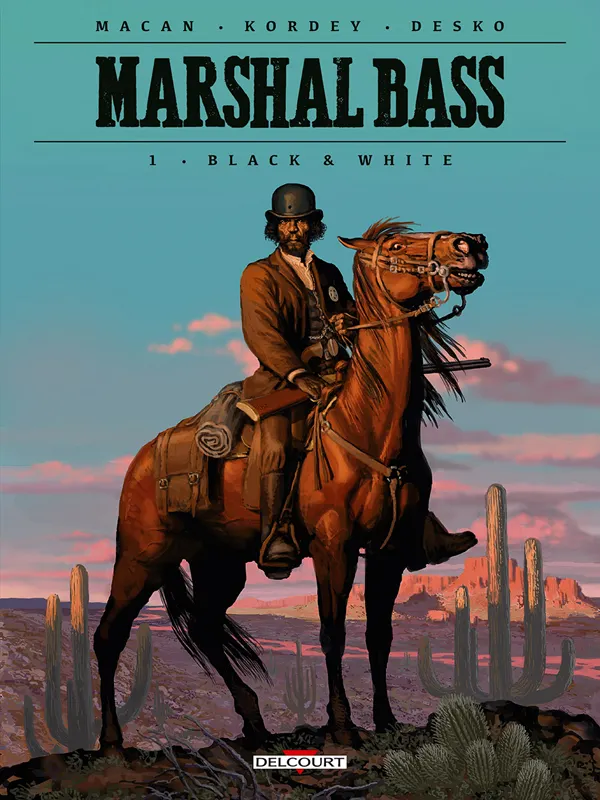 MARSHAL BASS T01 - BLACK AND WHITE