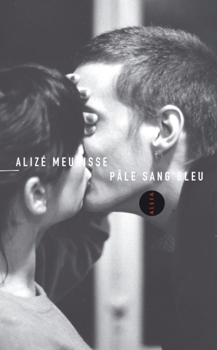 PALE SANG BLEU