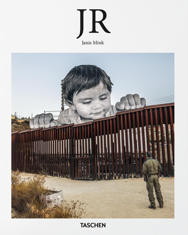 JR