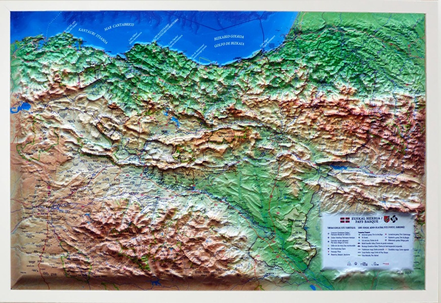PAYS BASQUE - EUSKAL HERRIA - CARTE EN RELIEF DU PAYS BASQUE