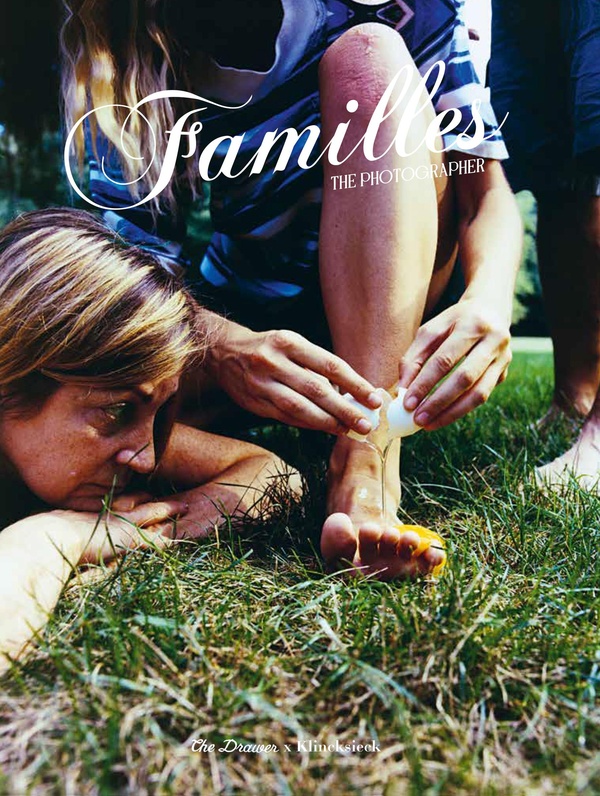 THE PHOTOGRAPHER #1 - FAMILLES