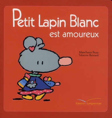 PETIT LAPIN BLANC EST AMOUREUX