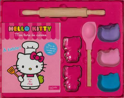 MON COFFRET DE CUISINE AVEC HELLO KITTY