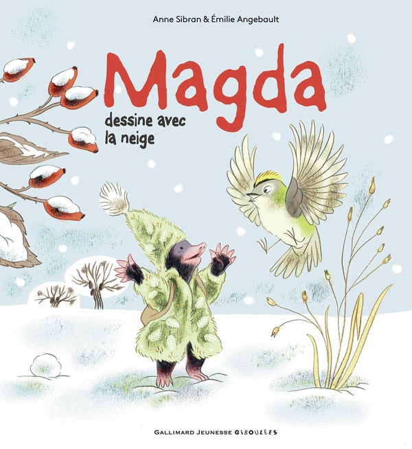 MAGDA DESSINE AVEC LA NEIGE