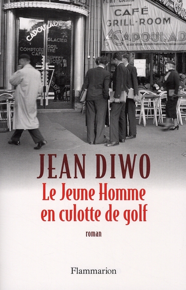 LE JEUNE HOMME EN CULOTTE DE GOLF