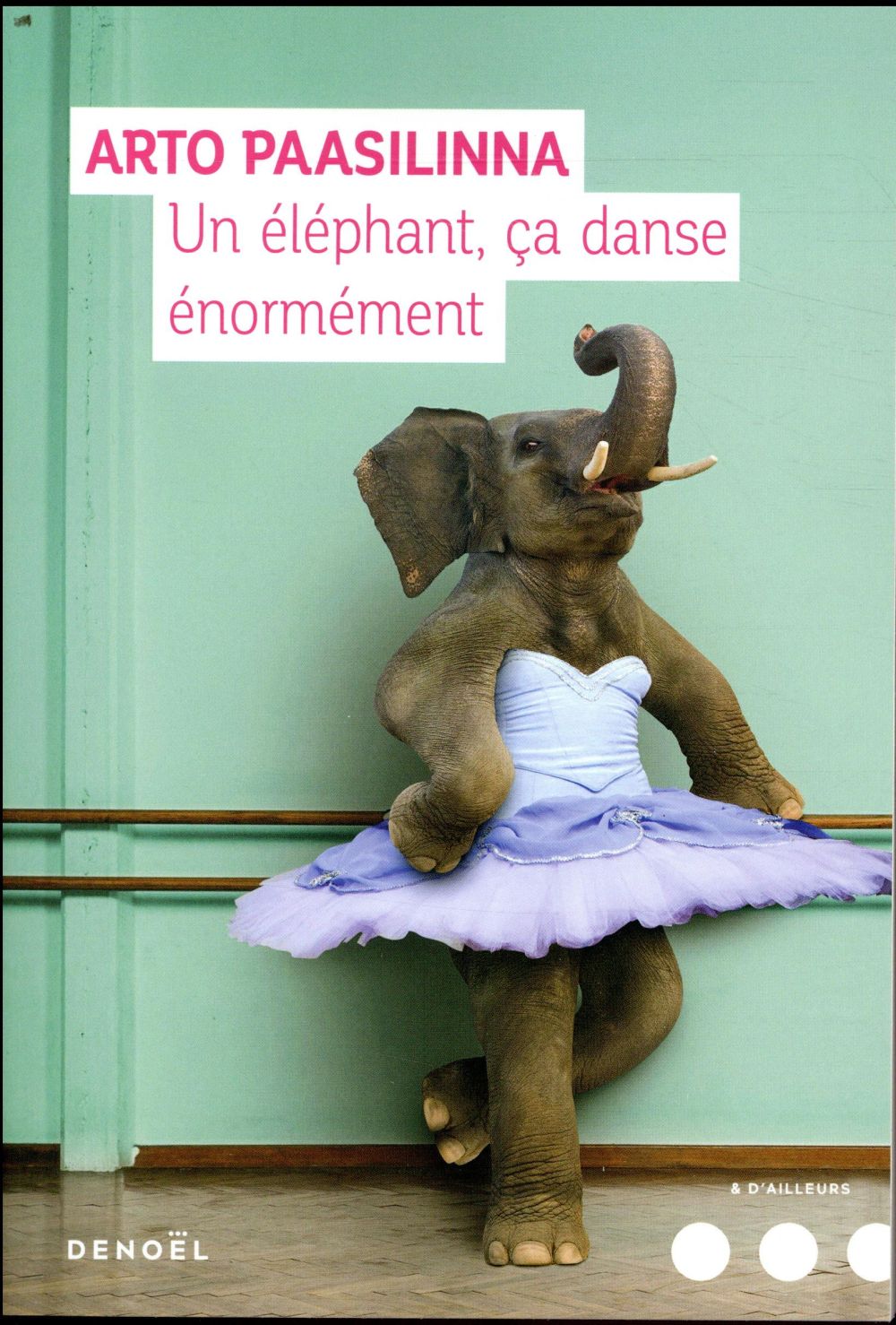 UN ELEPHANT, CA DANSE ENORMEMENT