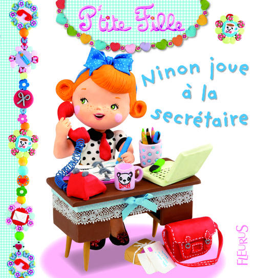 NINON JOUE A LA SECRETAIRE