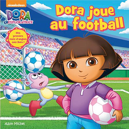 DORA JOUE AU FOOTBALL BROCHE DORA N 1