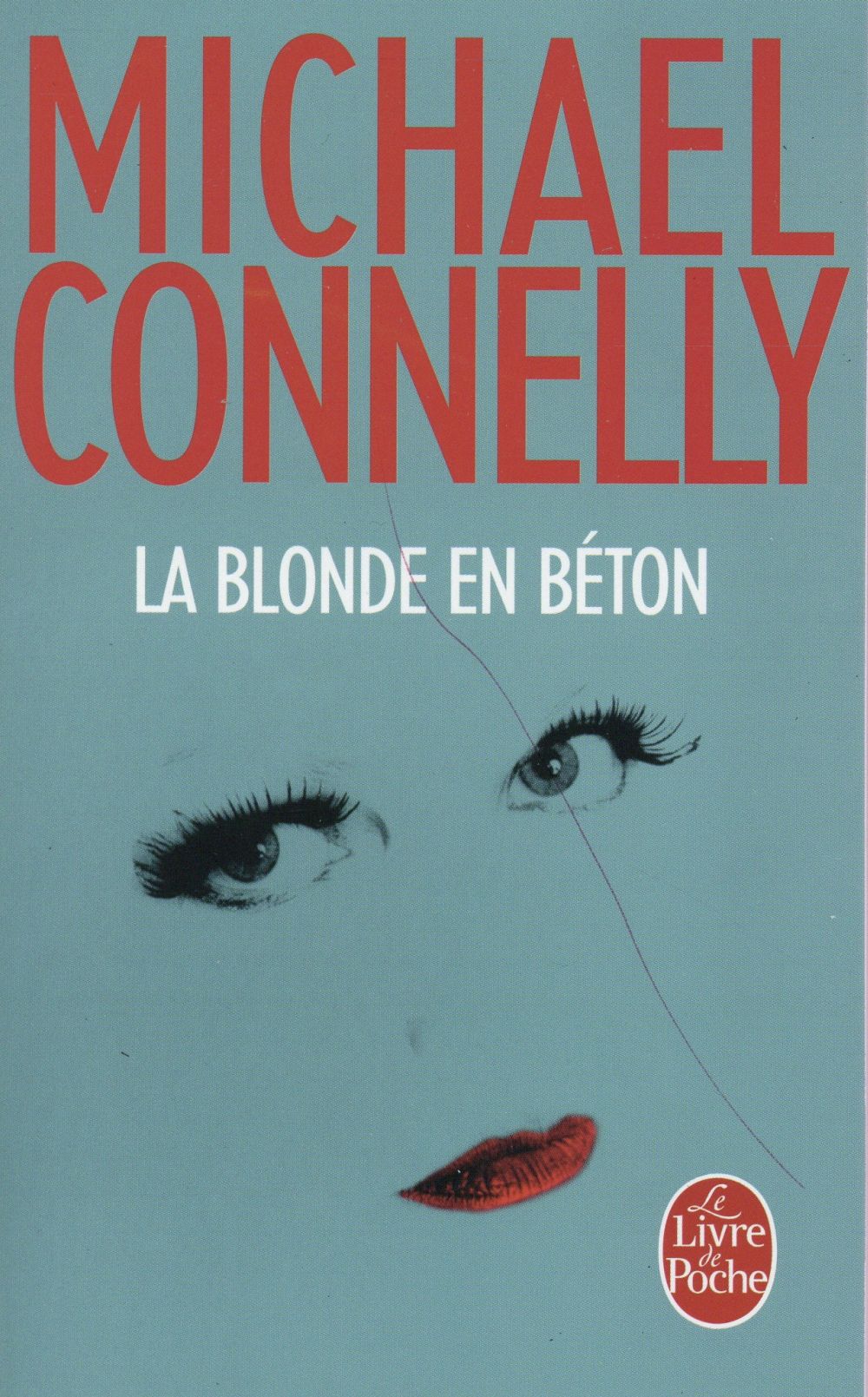 LA BLONDE EN BETON