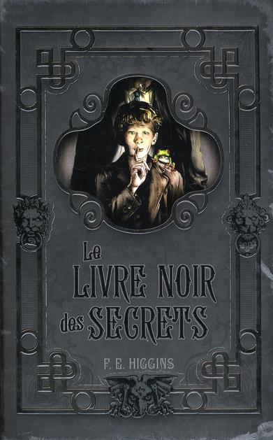 LE LIVRE NOIR DES SECRETS