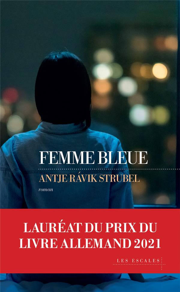 FEMME BLEUE