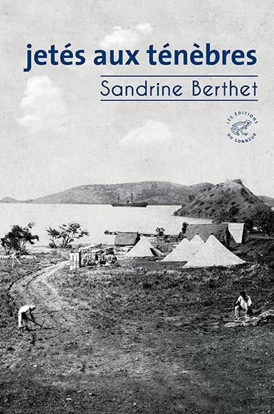JETES AUX TENEBRES