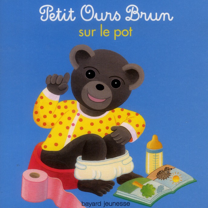 PETIT OURS BRUN SUR LE POT