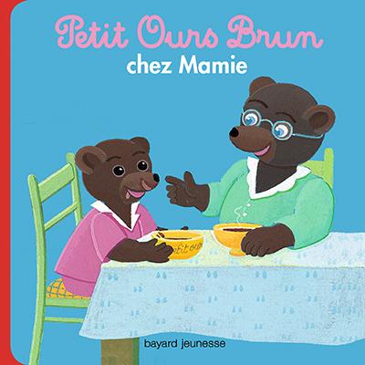 PETIT OURS BRUN CHEZ MAMIE