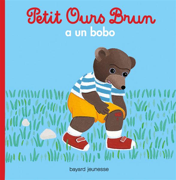 PETIT OURS BRUN A UN BOBO