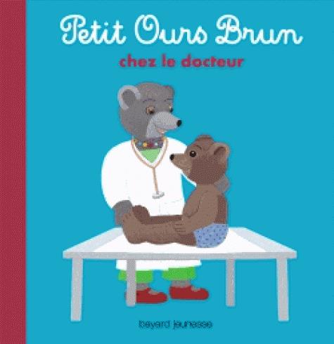 PETIT OURS BRUN CHEZ LE DOCTEUR