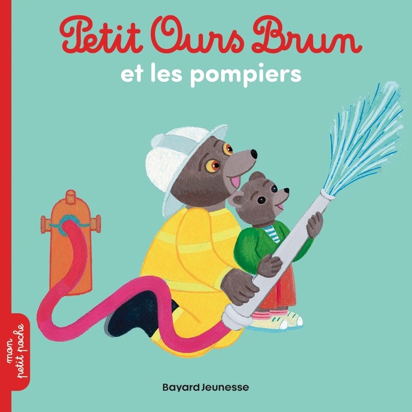 PETIT OURS BRUN VISITE LA CASERNE DES POMPIERS