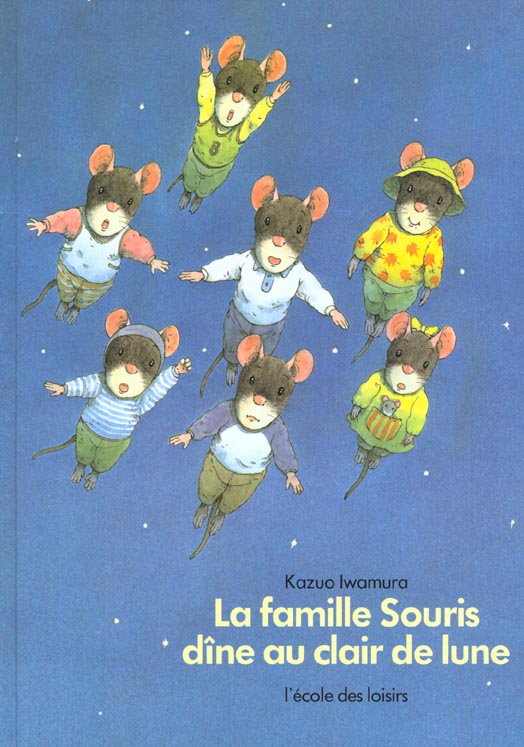 Famille souris dine au clair de lune