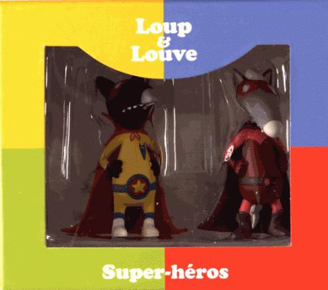 Figurines duo loup super-heros et louve super-heroine