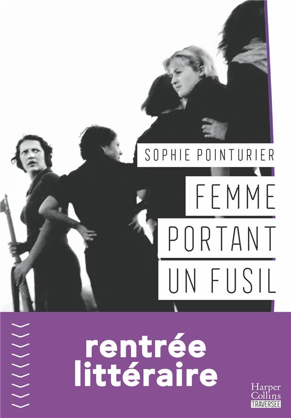 Femme portant un fusil 