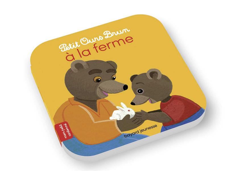 Petit ours brun a la ferme
